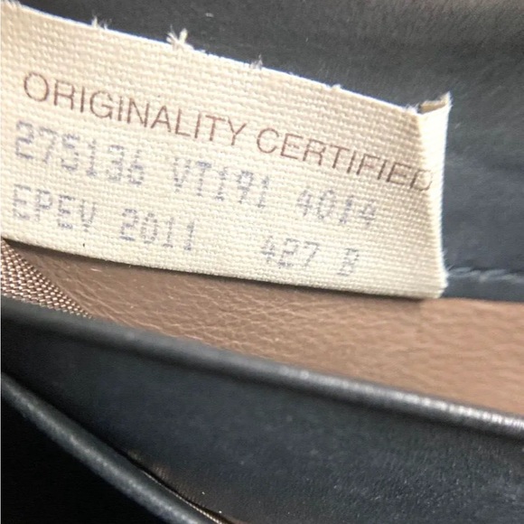 BOTTEGA VENETA VINTAGE STUDDED INTRECCIATO ZIP AROUND LEATHER LONG WALLET - Picture 14 of 16